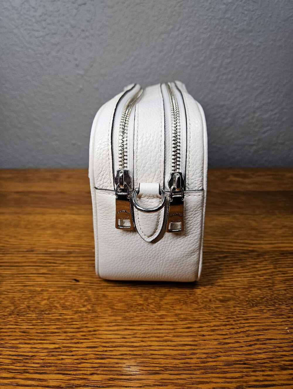 Coach X Star Wars Jess Crossbody With Glitter Motif - Picture 6 of 16